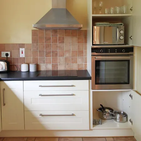 Ferienhaus Leitrim Quay - Riverside 9 *