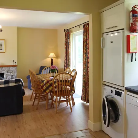 Leitrim Quay - Riverside 9 *